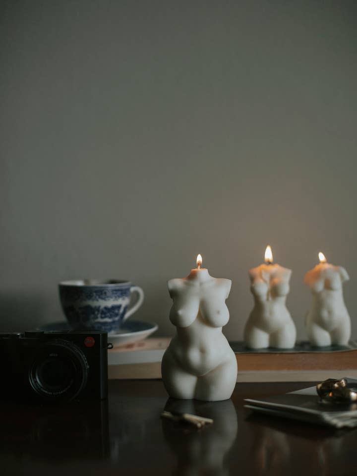 Large Curvy Body Candle for wholesale by Interlude Candles