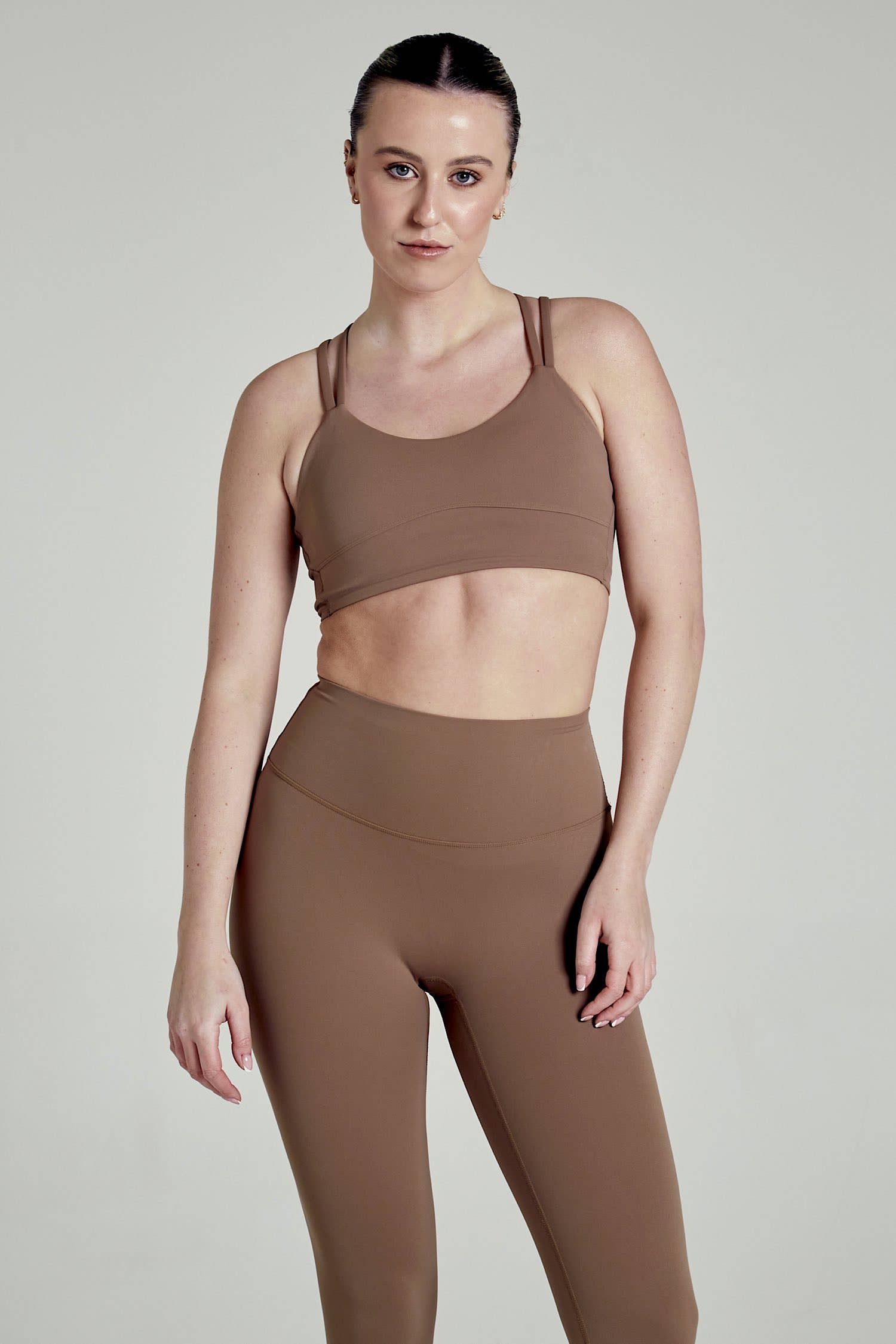 Season Lifestyle – wholesale Sports bra – Women's – Move Bra- Chocolate7