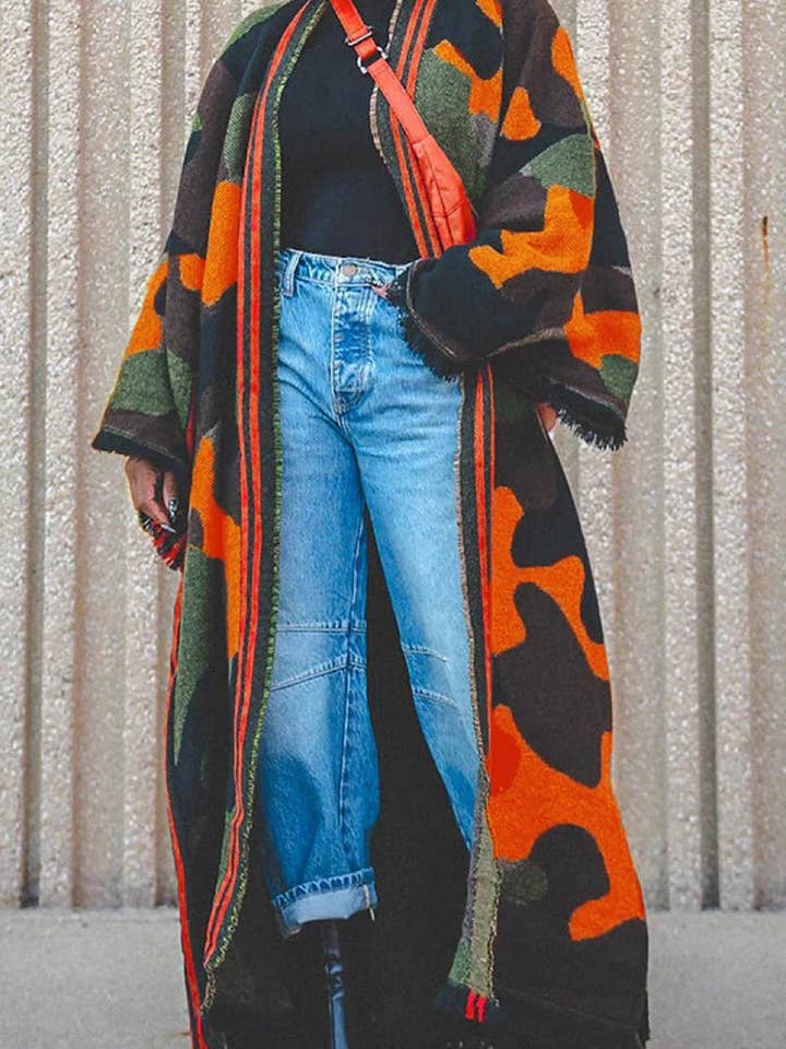 Mccolin - Wholesale Poncho - Women's - Statement Striped Pattern Poncho2