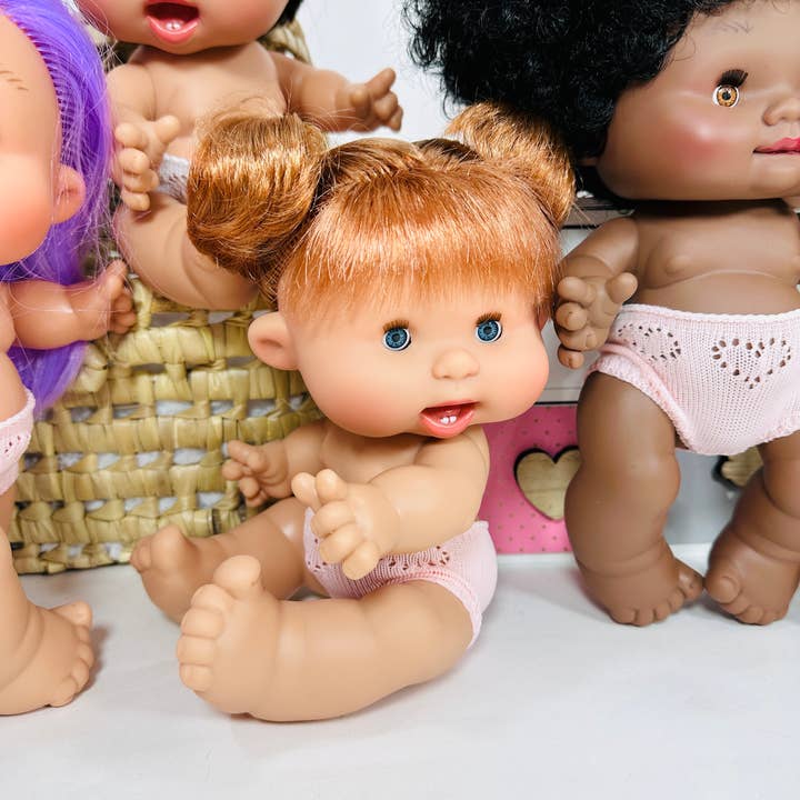 Nines Artesanals d'Onil Dolls - Vendita all'ingrosso Bambola - Bambini - BIANCHERIA INTIMA PER BAMBOLE PECOTE APRI E CHIUDI GLI OCCHI DISPLAY 82