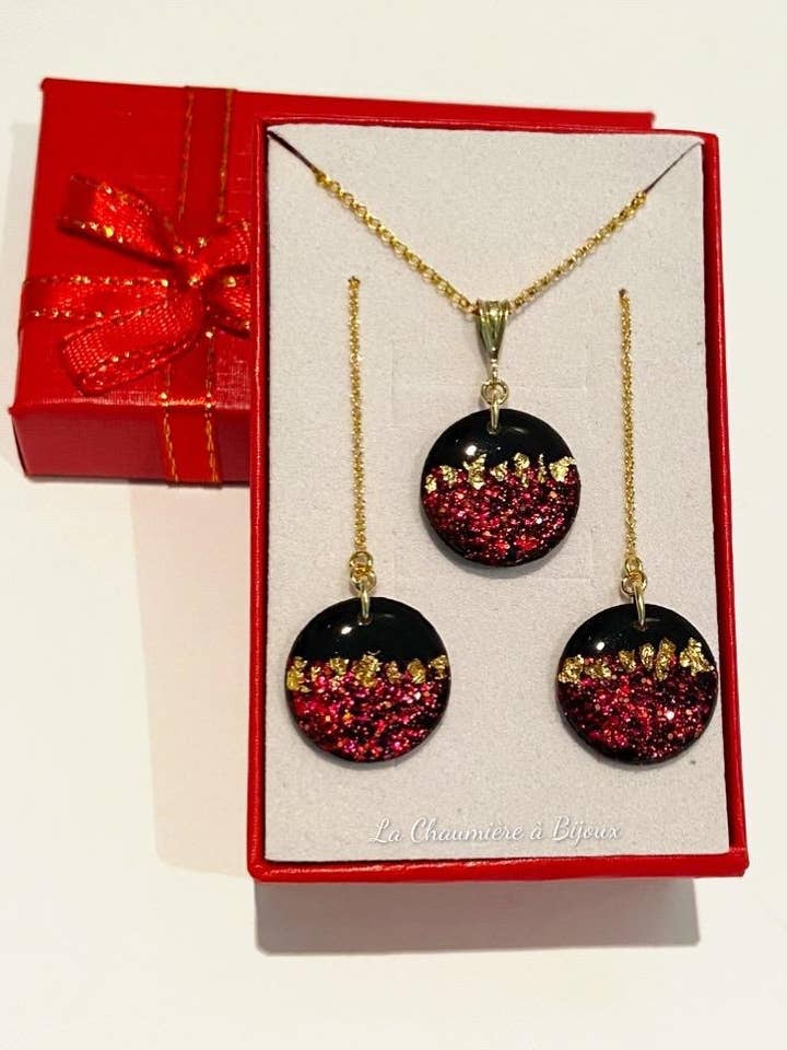 Guldfylld uppsättning - Liten röd, svart och snöflinga för wholesale av La Chaumière à Bijoux