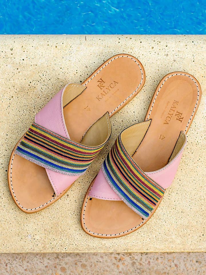 Sandali Faso rosa per la vendita all'ingrosso da parte di Kalyca