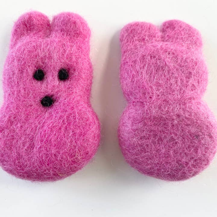 Wool Jamboree - Wholesale Decorative Tabletop Object - Wool Felted Bunny5