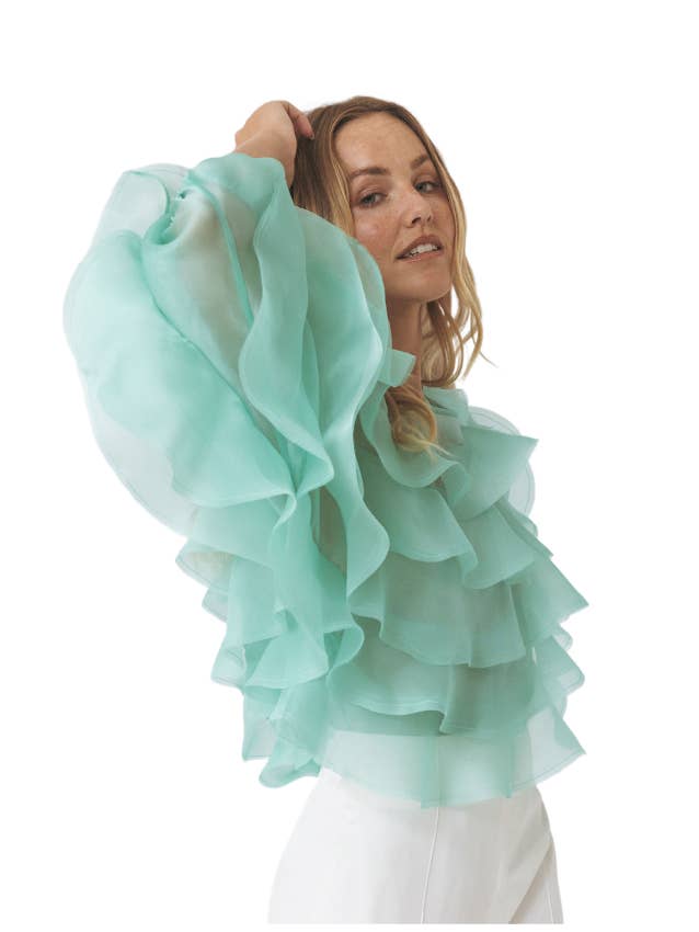 Blusa Acqua voluminosa con volant per la vendita all'ingrosso da parte di ANT WOMAN COLLECTION