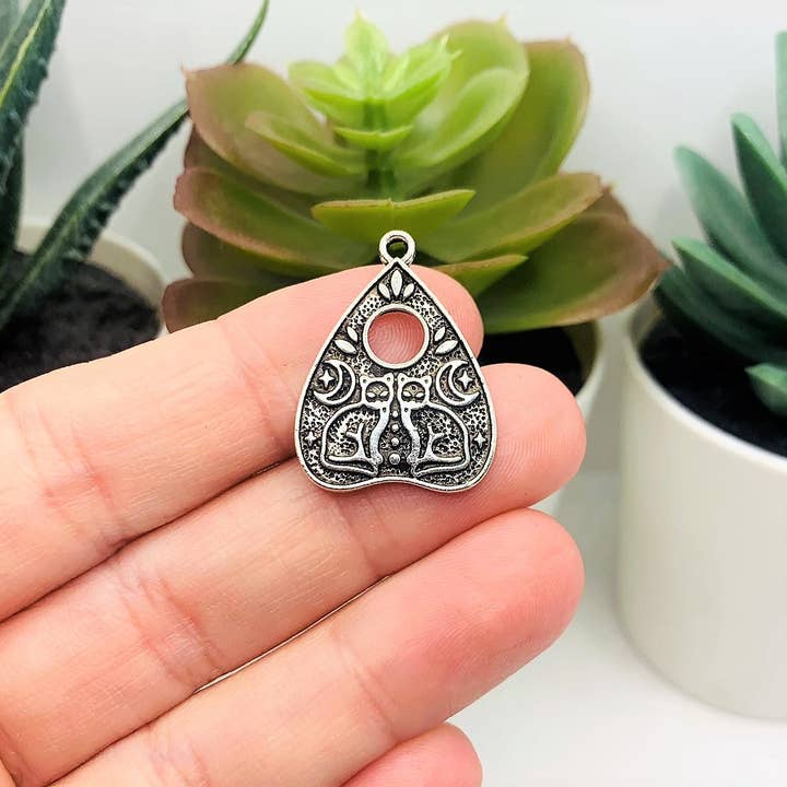 Guerrilla Charm - Wholesale Individual Charm/Pendant - Antique Silver Cat Ouija Planchette Charms, 19x25mm2