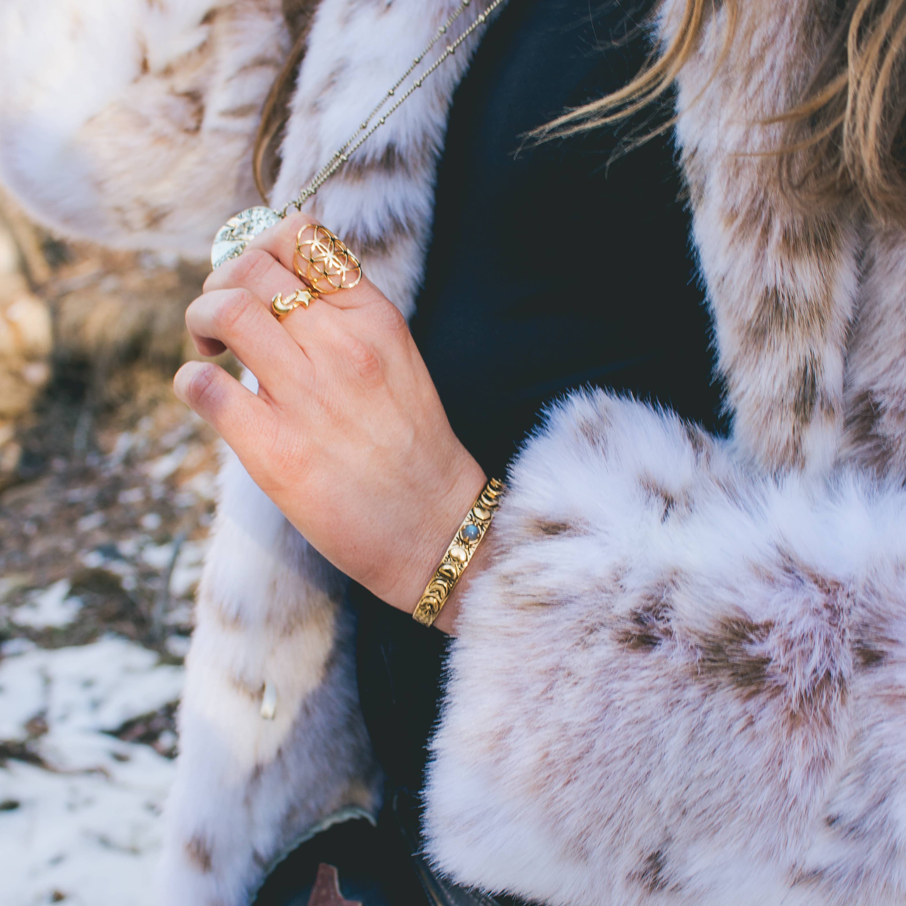 Hiouchi Jewels | Rose & Bolt Grateful Dead Jewelry - Wholesale Cocktail/Statement Ring - Seed of Life Ring | Gold6