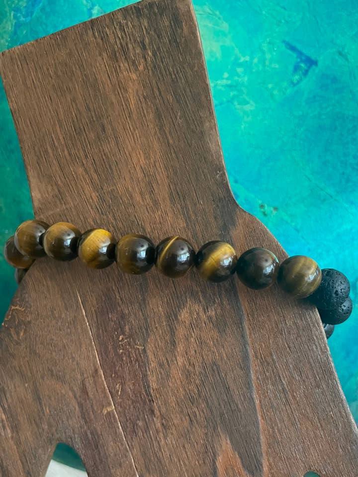 Bracelet en œil de tigre brun pour la vente par Brownhaze