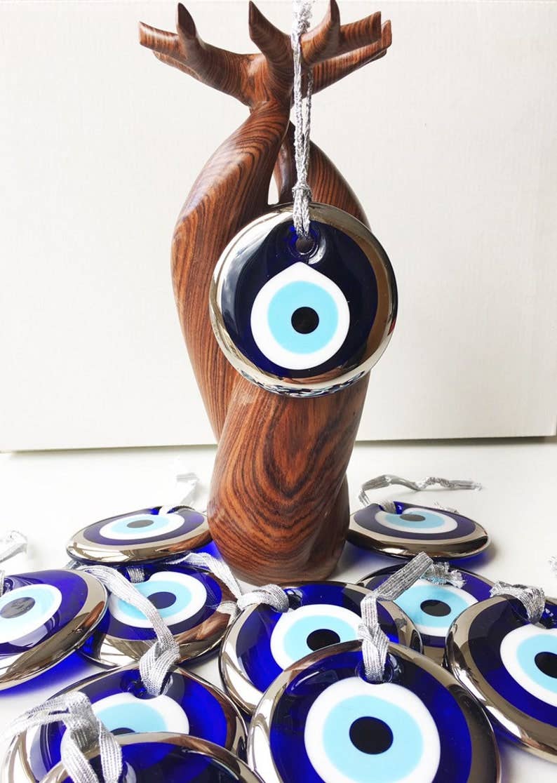 Evileyefavor – wholesale Decorative tabletop object – Turkish evil eye bead, gold evil eye bead, 7cm gold evil eye3