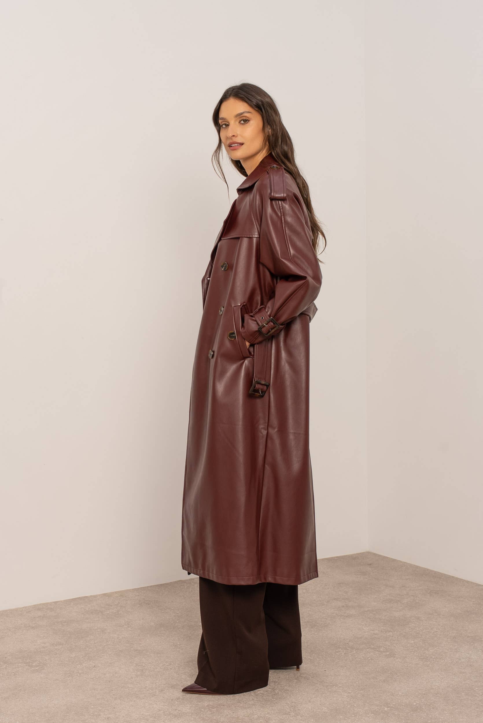 Attentif Paris - Wholesale Trench Coat - Women's - Long vegan leather trench coat16