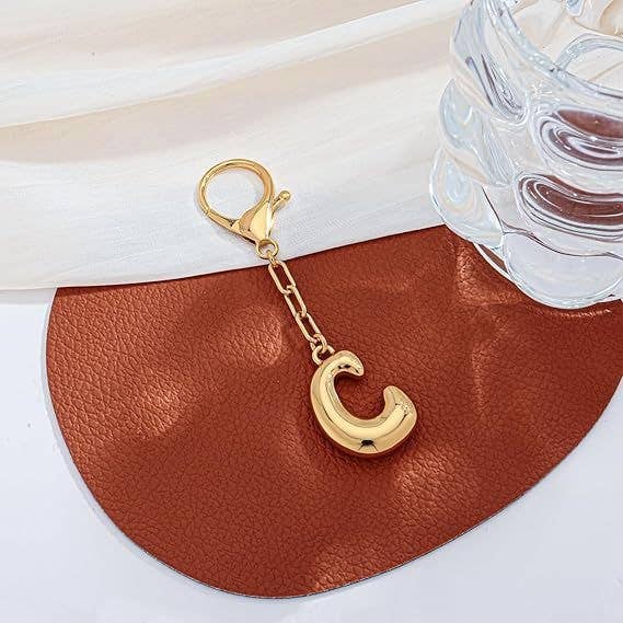 JOSSLYN by wall to wall - Wholesale Keychain - Women's - Bubble Letter Monogram Bag Charm Key Chain | 40KC1612
