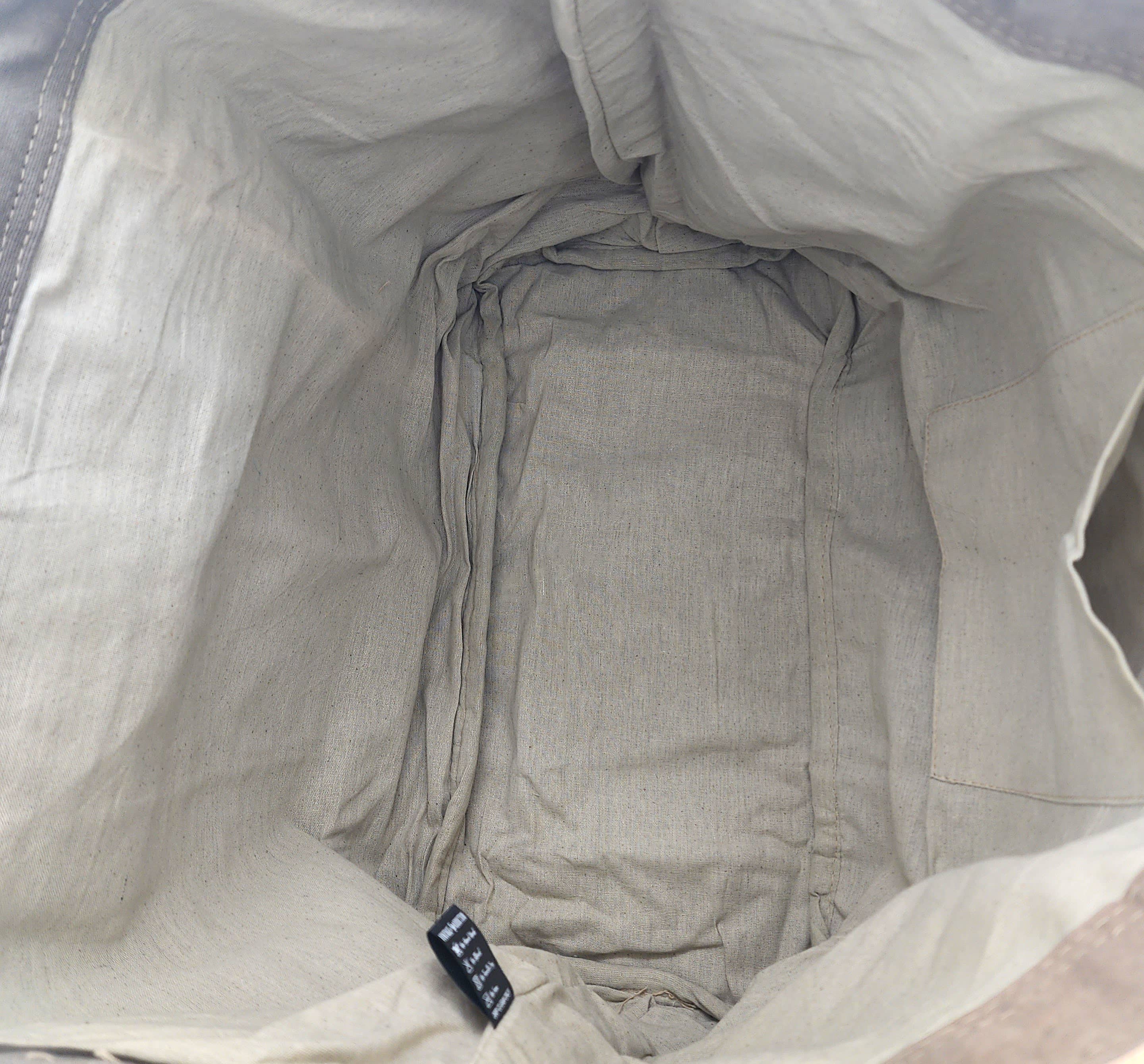 Vintage Addiction – wholesale Tote bag – Women's – Large Recycled Tent Tote with Camouflage6