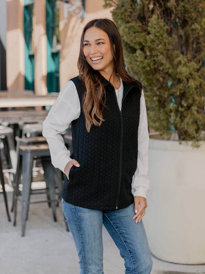 Tickled Teal – Großhandel Oberbekleidungsweste – Damen – Texturierte Weste mit Reißverschluss8