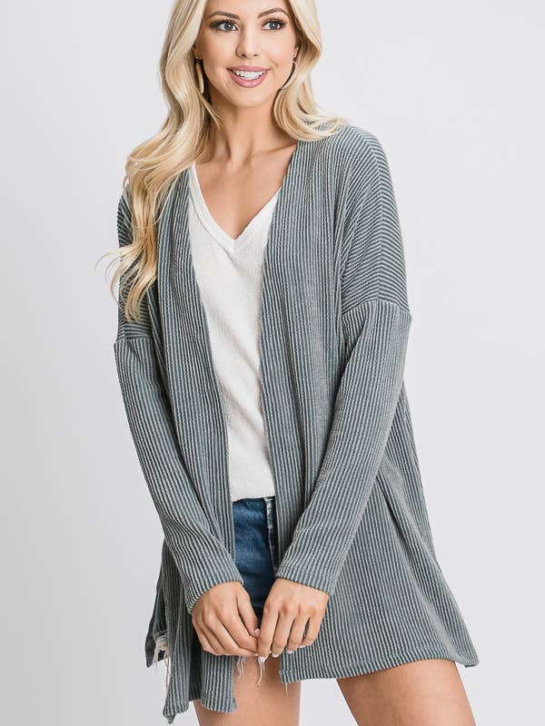 CASACO DE MALHA CURTO CANELADO - Design Contemporâneo por atacado de Tres Bien, Inc