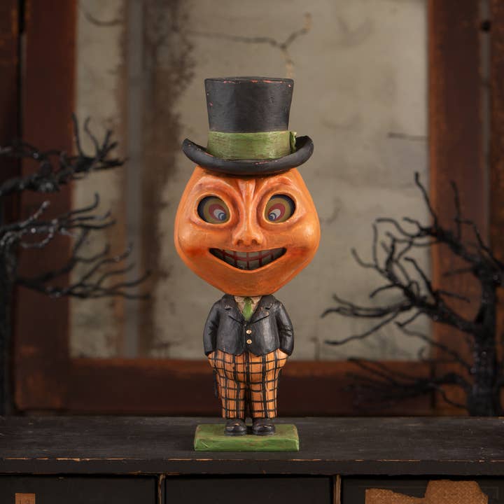 Bethany Lowe Designs - Wholesale Decorative Figurine - Dashing Peter Pumpkinhead0