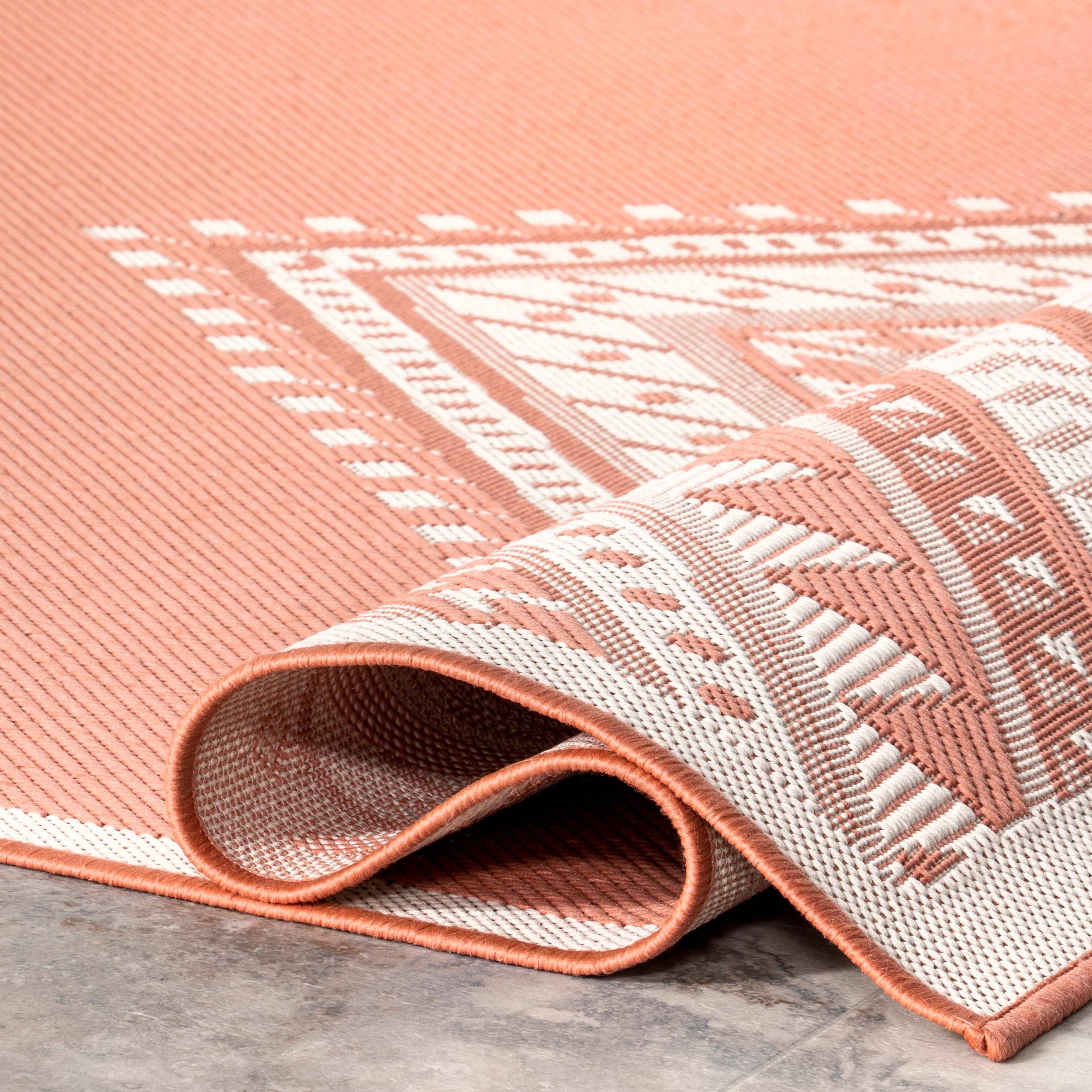 nuLOOM - Wholesale Area Rug - Landry Aztec Indoor/Outdoor Area Rug21