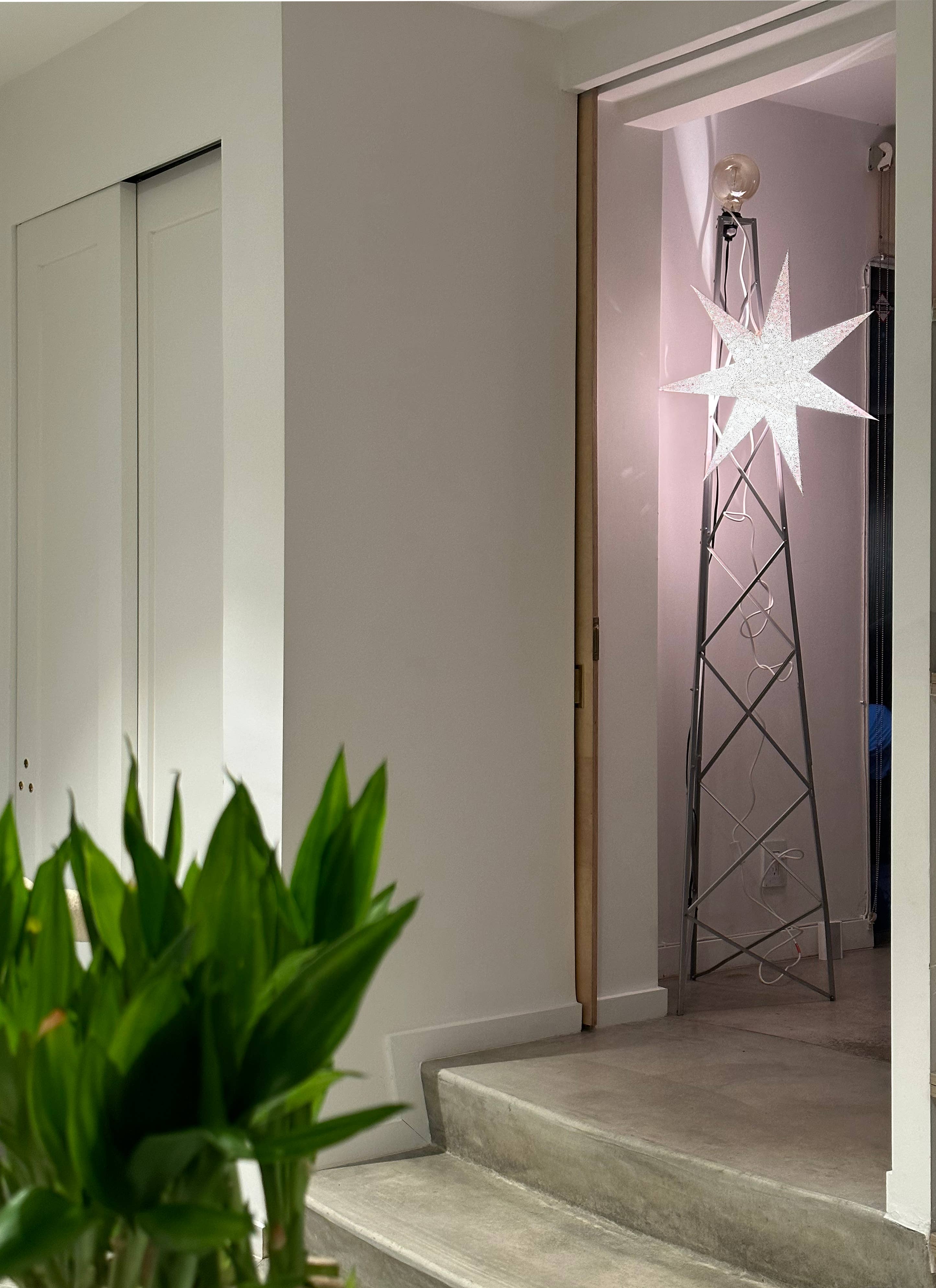 Artecnica - Wholesale Paper Lantern/Lamp - Cristal White Earth Friendly Star Lightz4