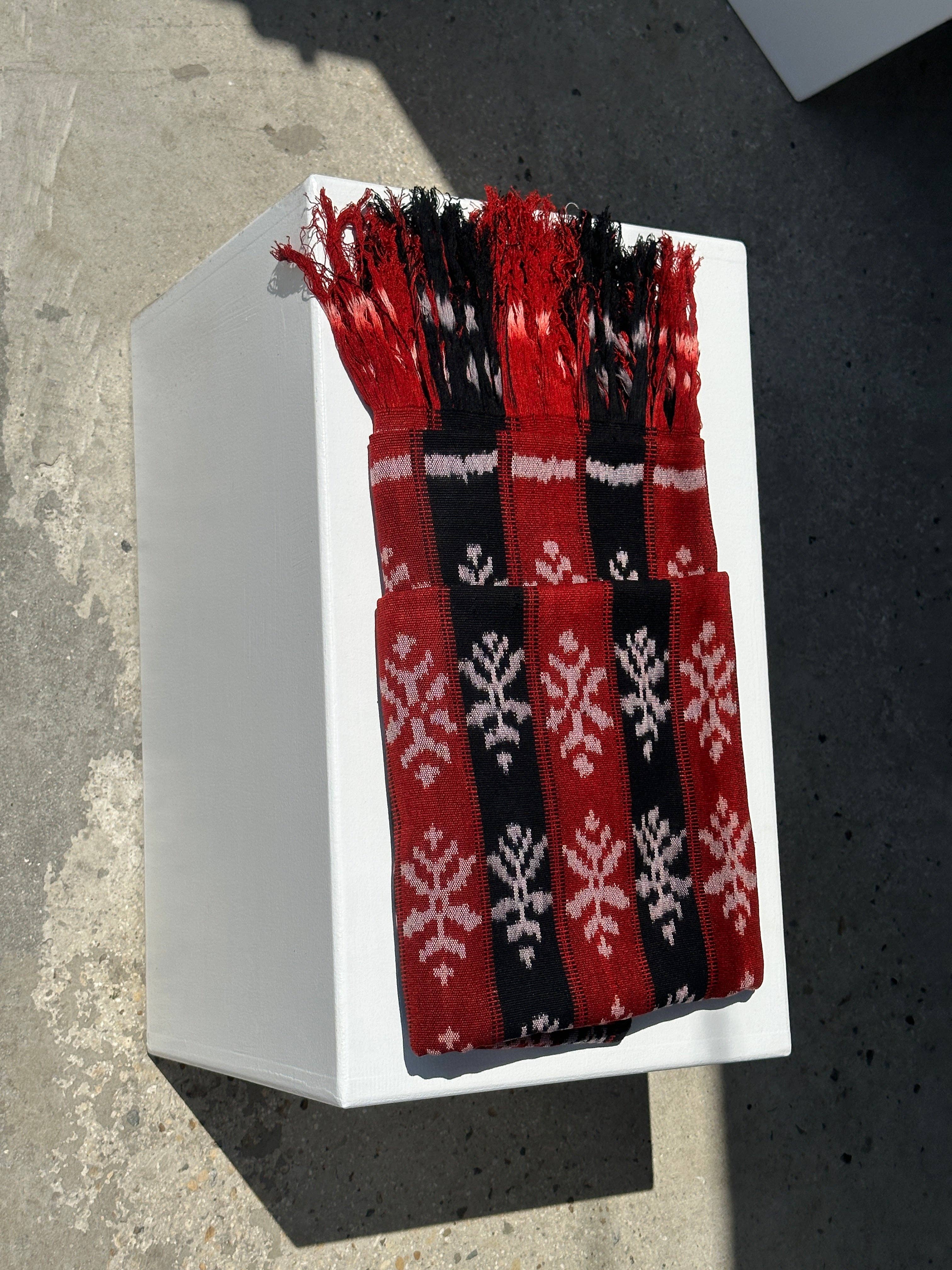 Office Objets - Wholesale Coverlet - Ikat, traditional Indonesian fabric from the island of Savu (Timor) red and black 2m25x758