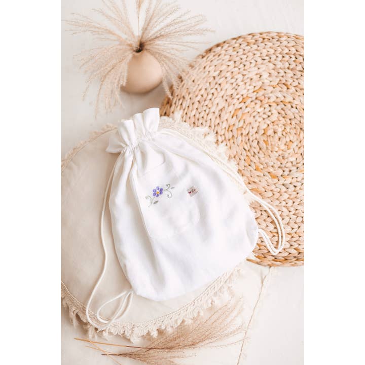 Matrinna - Wholesale Drawstring bag – women's - White Linen Bag With Hand Embroidery Flowers, Soft Reusable Large Pouch Drawstring Sack, Mini Backpack With Pocket, Storage Present Fabric