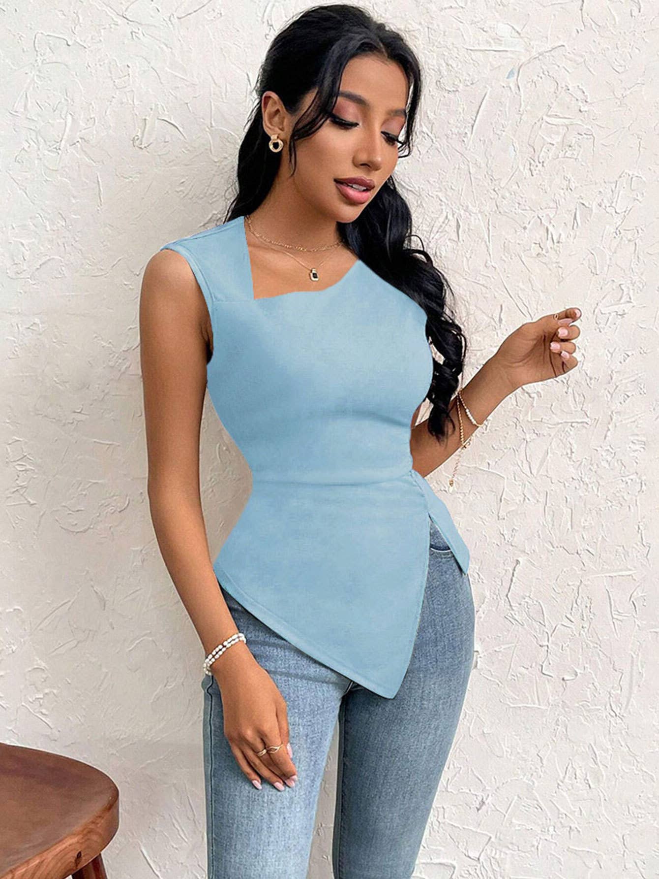 Lily Clothing - Wholesale Shirt - Women's - Diagonal neckline slim short irregular top10