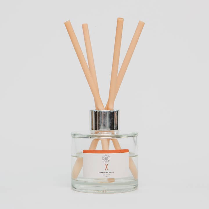 Yorkshire Spice Reed Diffuser |100ml| Vegan Friendly for wholesale by The Yorkshire Candle Company Limited