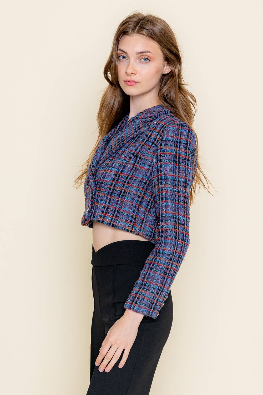 VIOLET MULTI BLAZER COURT À CARREAUX EN TWEED CROISÉ BRANCHÉ-OI5813FO en vente sur Faire3