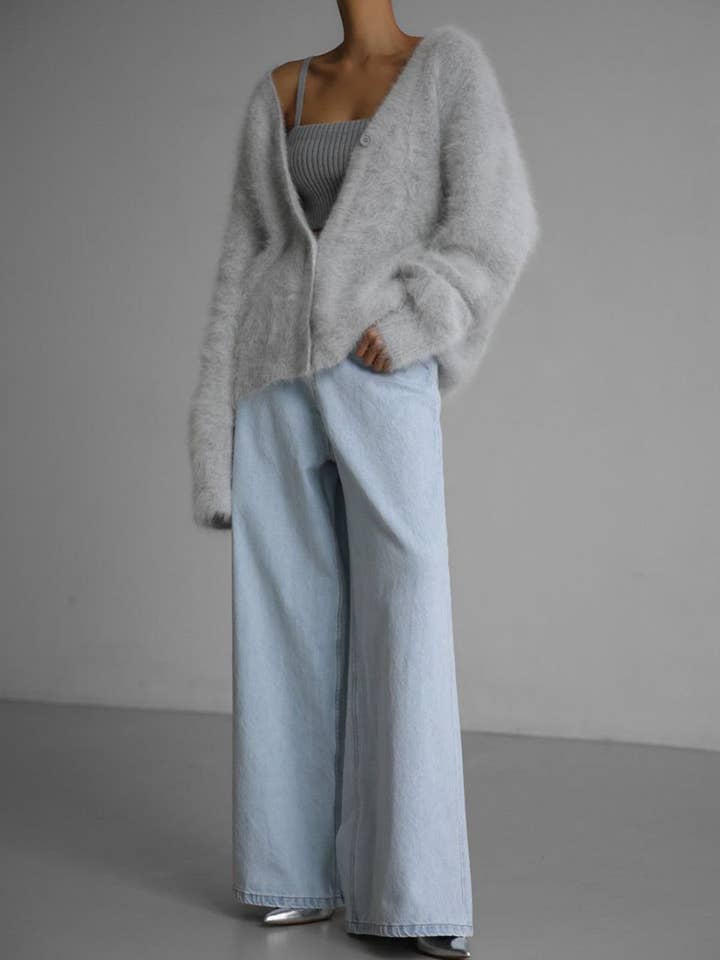 Rosa Clothing - Wholesale Cardigan - Women's - Fluffy V-neck Button-down sweater Cardigan