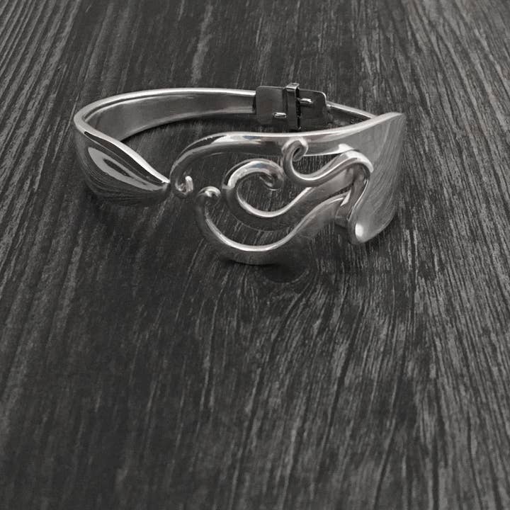 Marchello Art - Venta al por mayor Pulseras tipo brazalete - Pulsera de cubiertos reciclados abstractos escultóricos