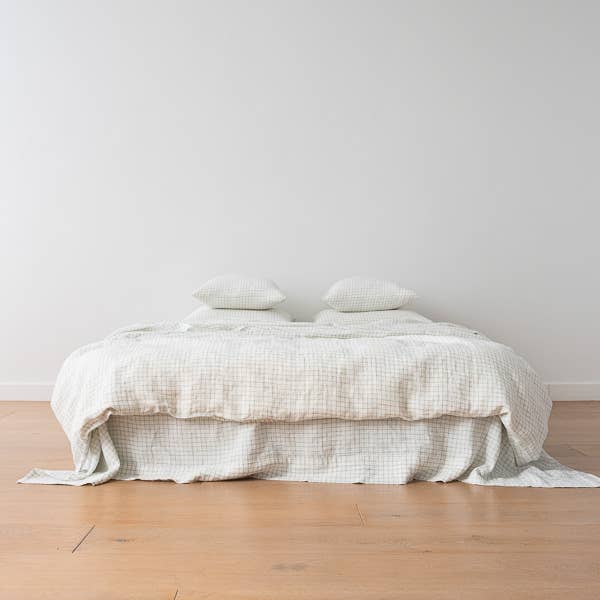 LinenMe - Wholesale Duvet Cover - White Arctic Check Washed Bed Linen Duvet