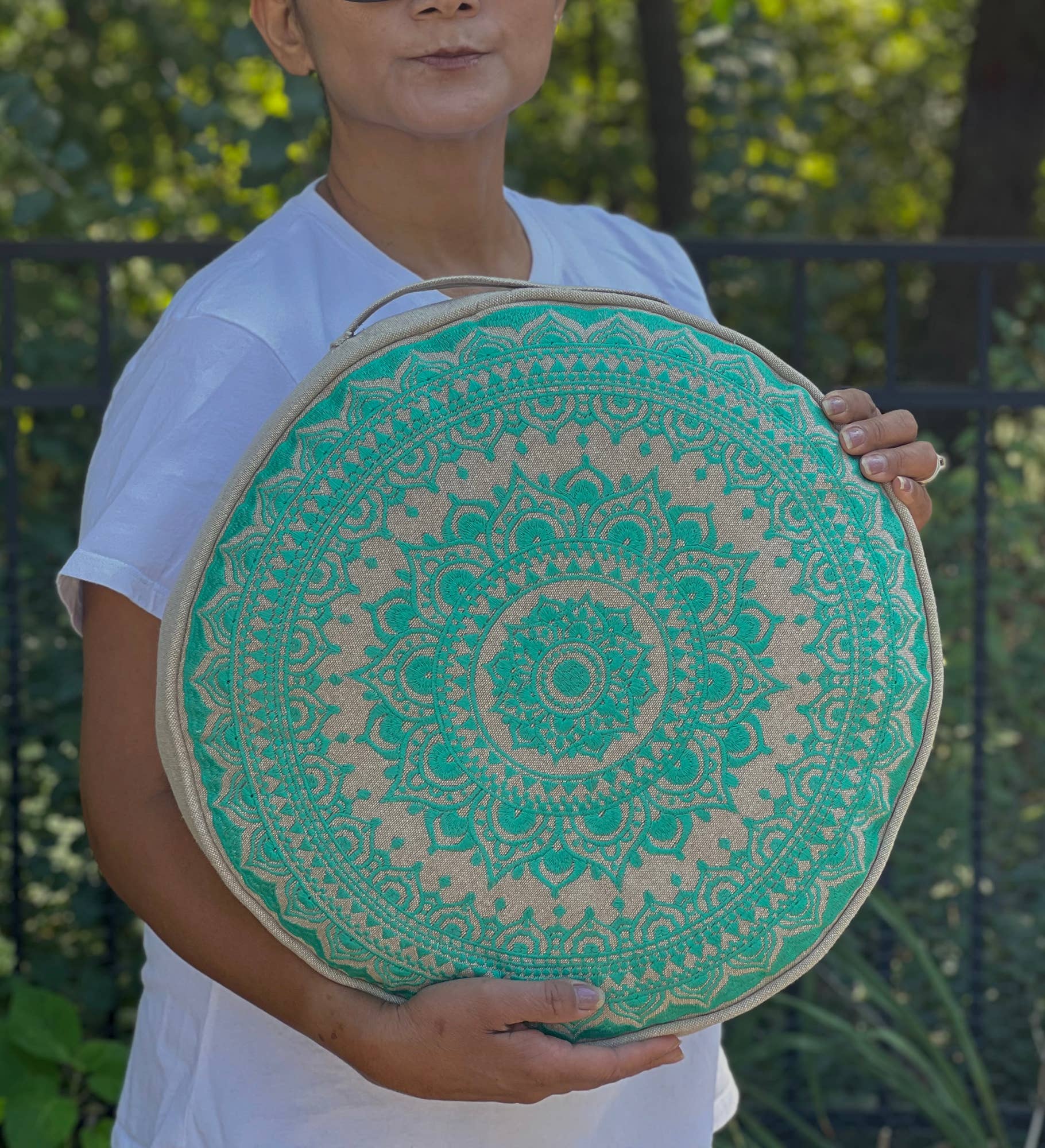 Lungta Imports - Vente Coussin décoratif de sol - Coussin de méditation tibétain Zen Zafu 4