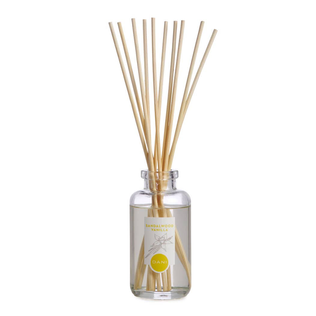 DANI Naturals - Wholesale Reed Diffuser - Sandalwood Vanilla Reed Diffuser 3oz1
