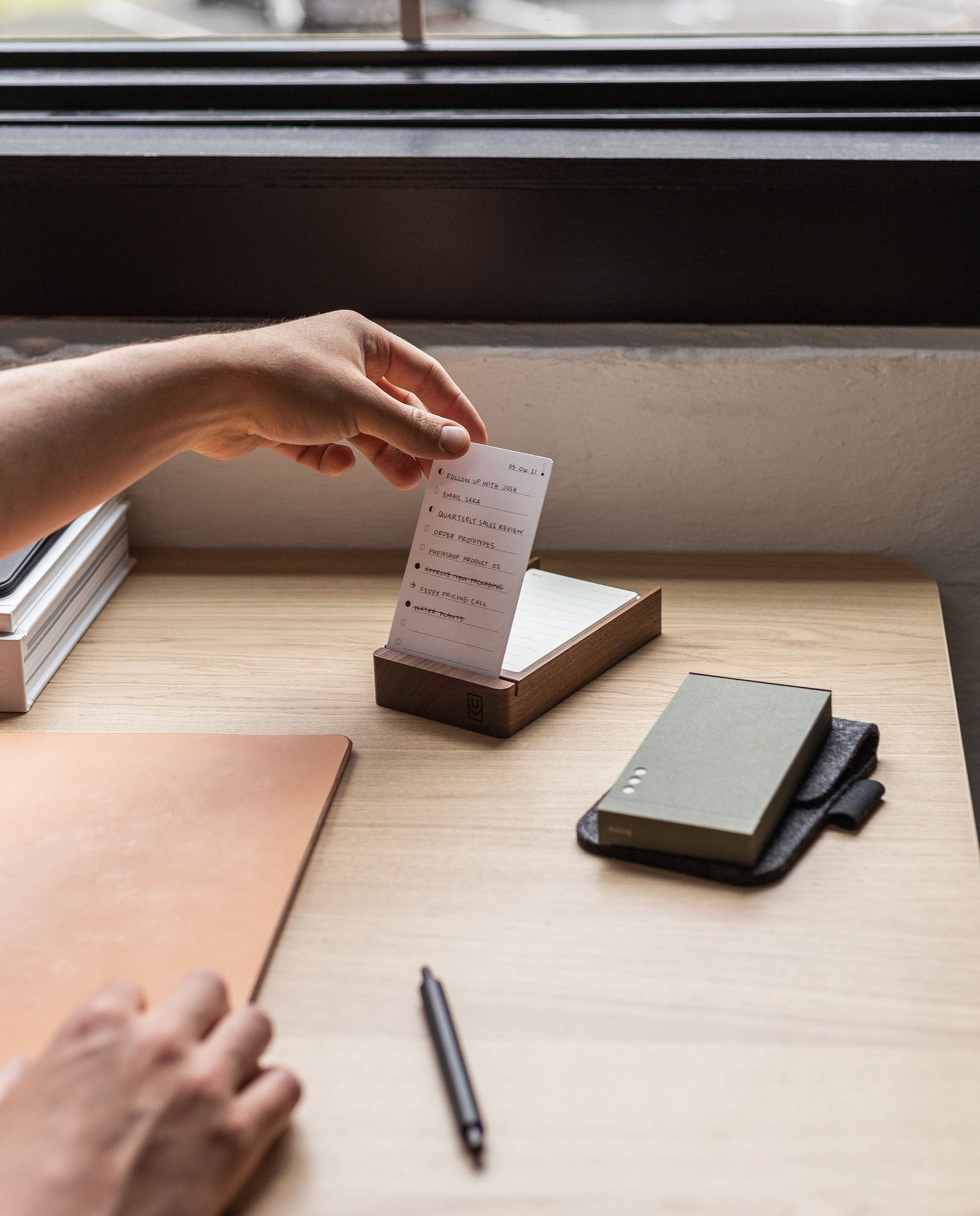 UGMONK - Vendita all'ingrosso Set di cartoleria/cancelleria - Analog Starter Kit con base in noce33