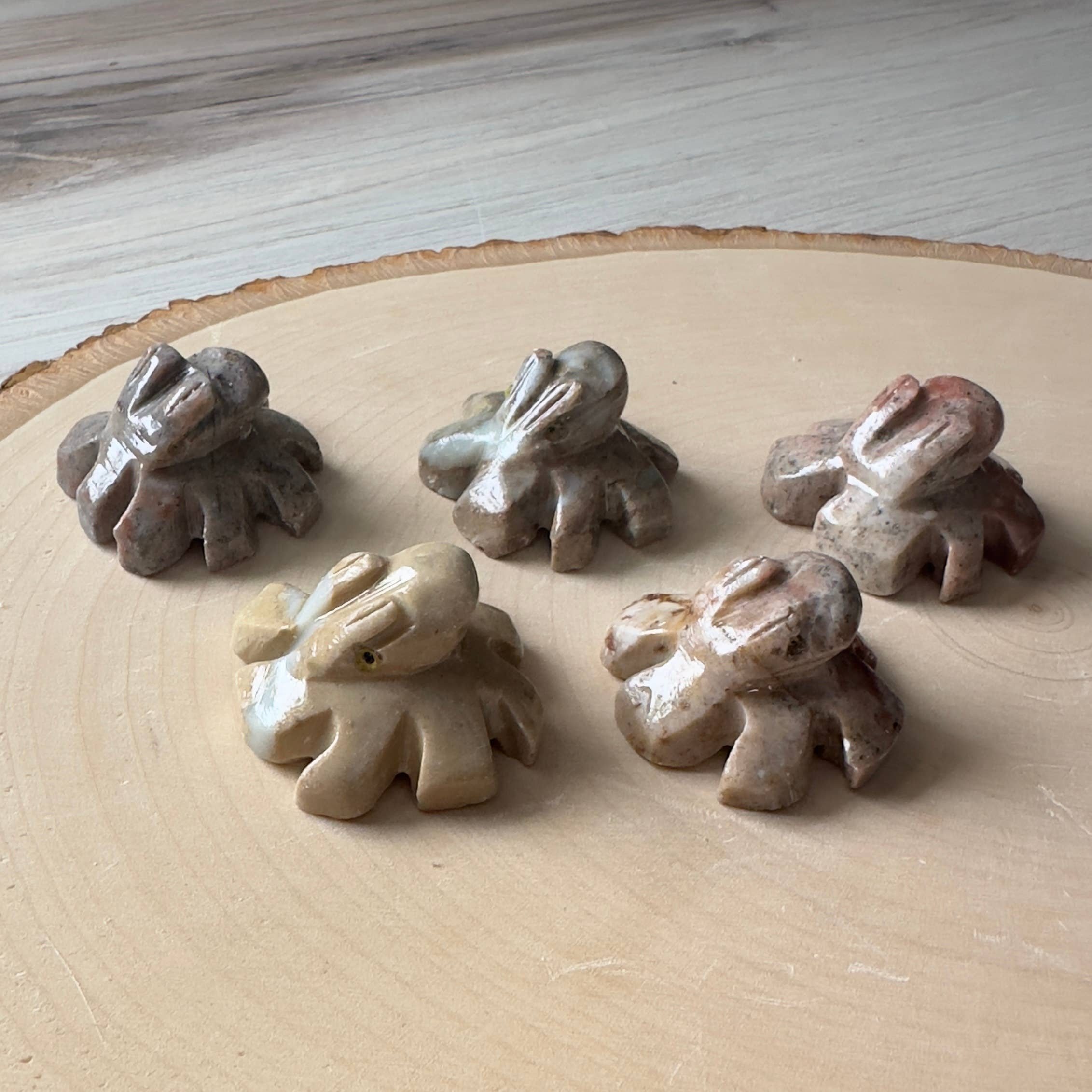 Pebble House - Wholesale Spiritual Stone/Crystal - Soapstone Animal Carving  30+ Varieties - Crystals & Stones34