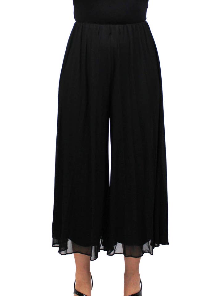 KP592-B - Preto - Calças Cropped de Perna Larga A3231 por atacado de K & C Clothing, Inc.