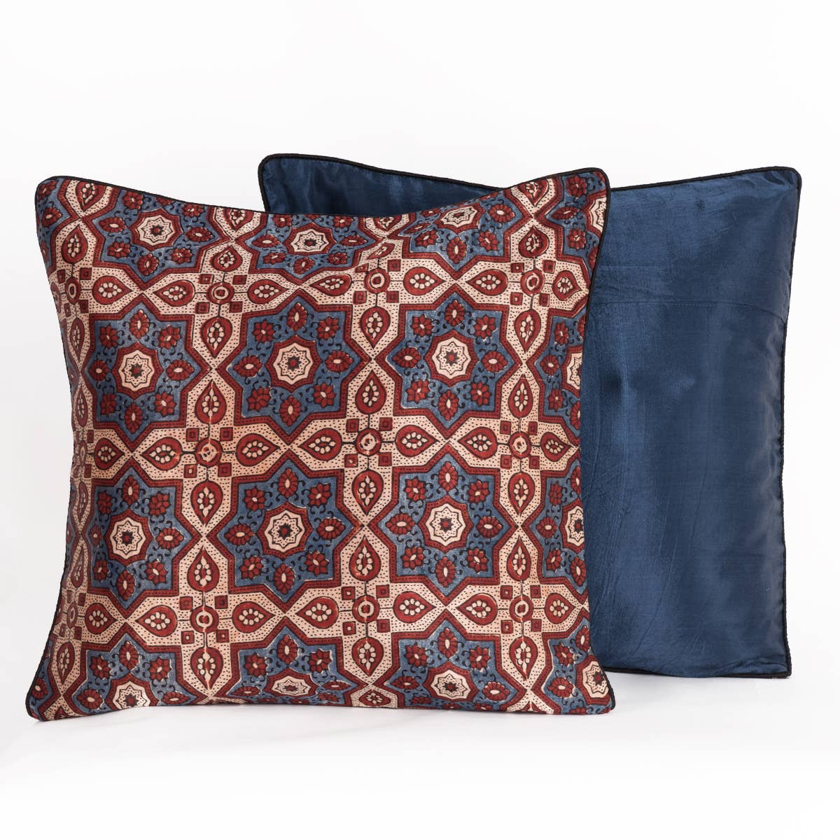 SVEZElife - Wholesale Throw Pillow Cover - Star Flower Print Mashru Silk Cushion Cover - Off white blue2