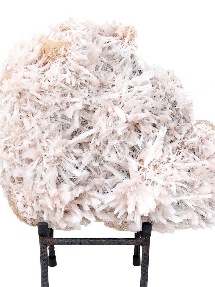 (PC)SPECIMEN - SCOLECITE CRYSTAL QUARTZ ON PINK STILBITE 16 for wholesale by Oceanic Linkways Inc