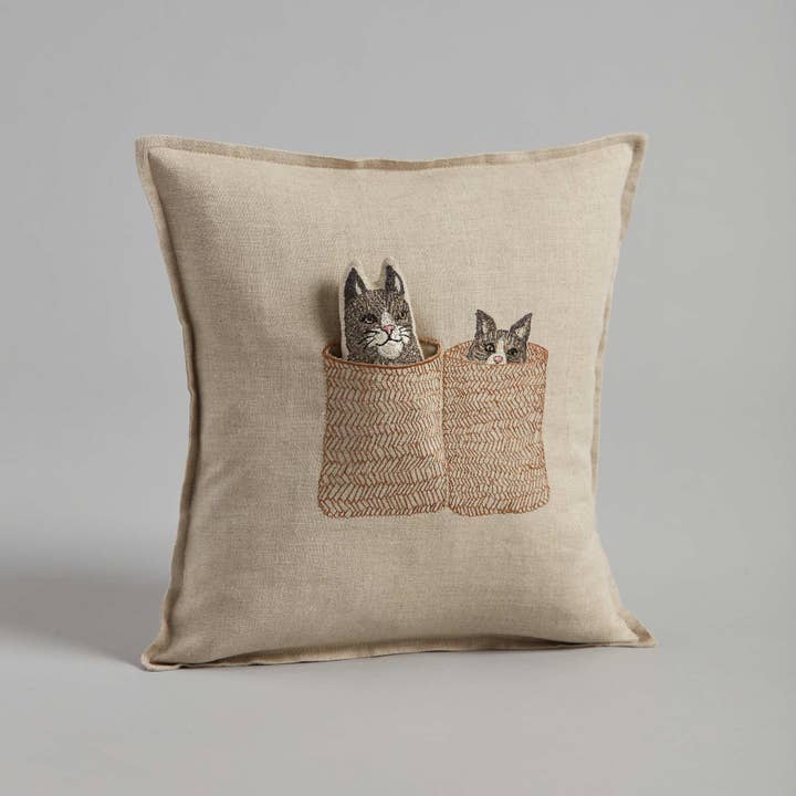 Coral & Tusk - Wholesale Throw/Decorative Pillow - Basket Cats Pocket Pillow