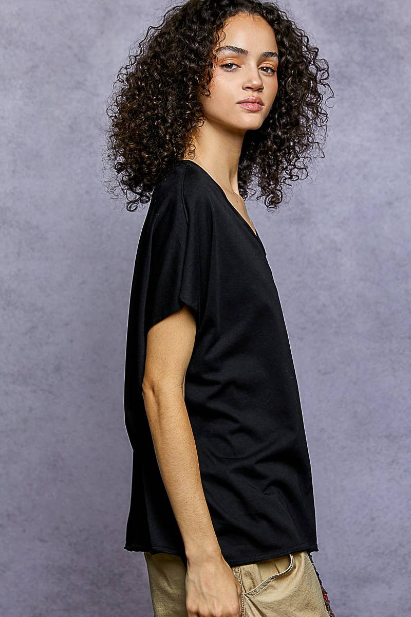 Pol Clothing - Wholesale T-Shirt - Women's - Oversized v-neck front pocket short sleeve solid top SALE2