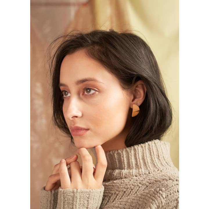 Lille Horizon Stud for engroshandel hos CURIOUS CLAY