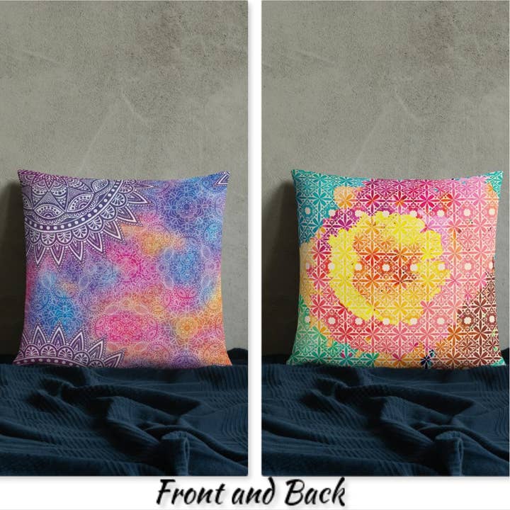 Boho Coussin mandala multicolore pour la vente par Cushion Covers Store