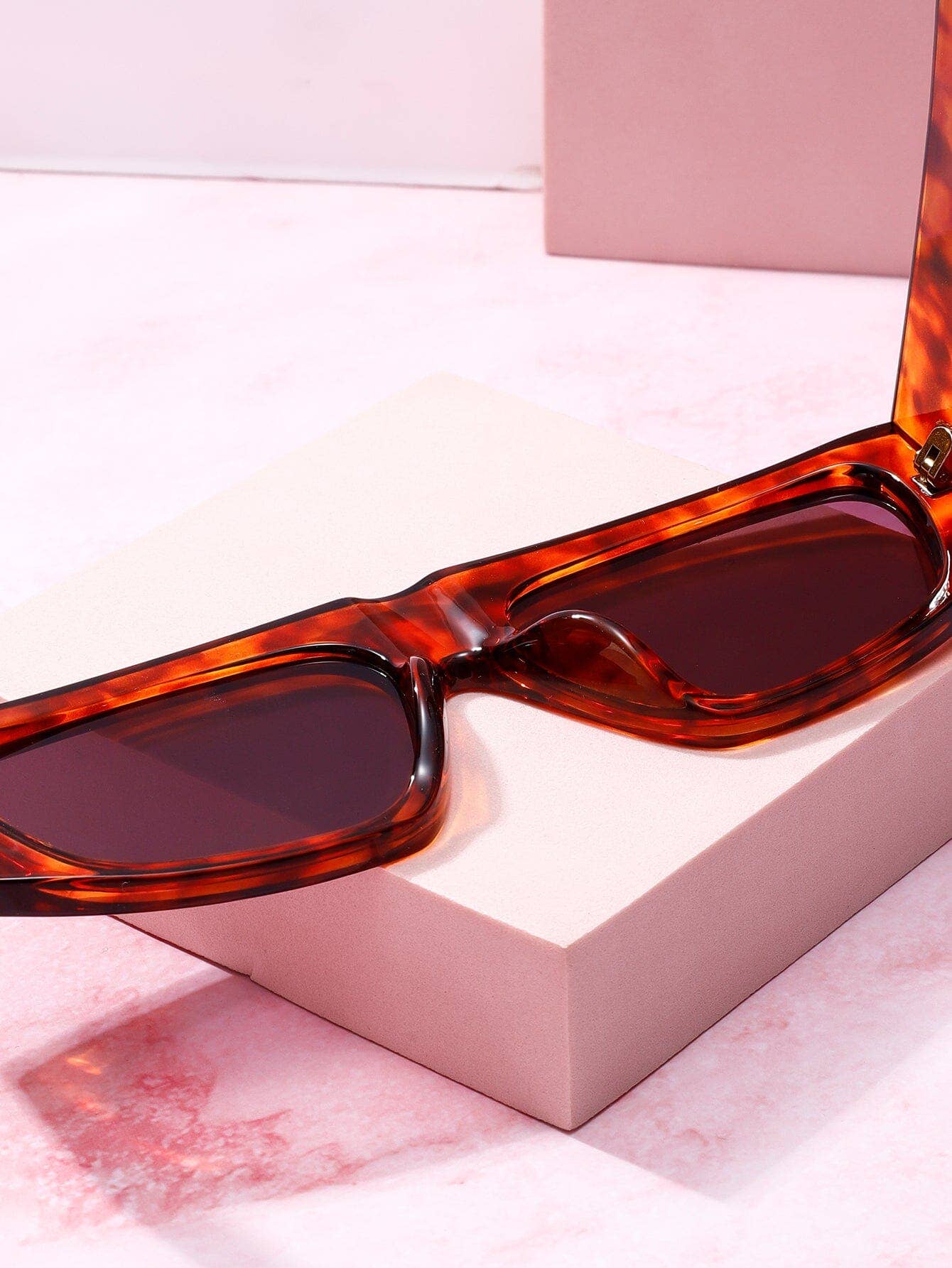 Mure and Grand - Wholesale Sunglasses - Women's - Costa Brava Rounded Frame Sunglasses4