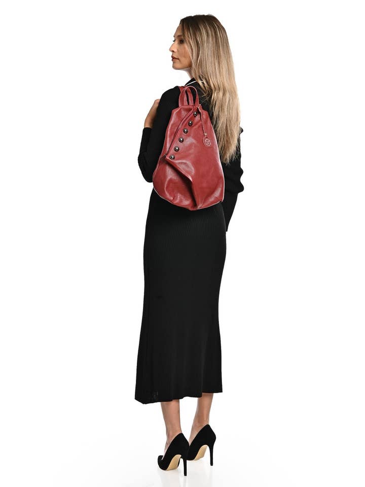 AW25 LV 1289 DONKERROOD voor wholesale door Luisa Vannini