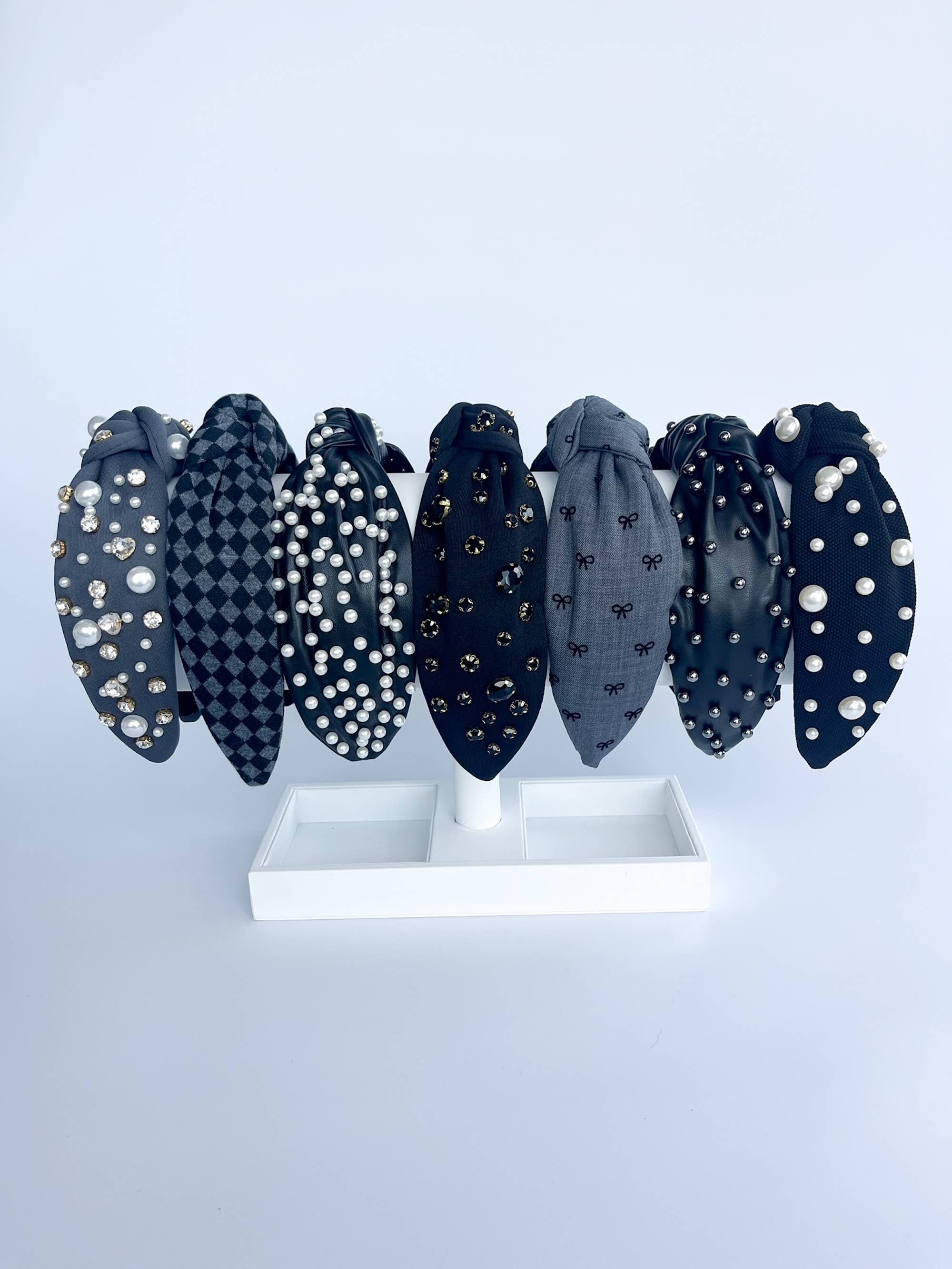 Brittyland - Wholesale Fashion Headband - Women's -  Black Headbands and Gray Headbands Spring + Summer Headband9