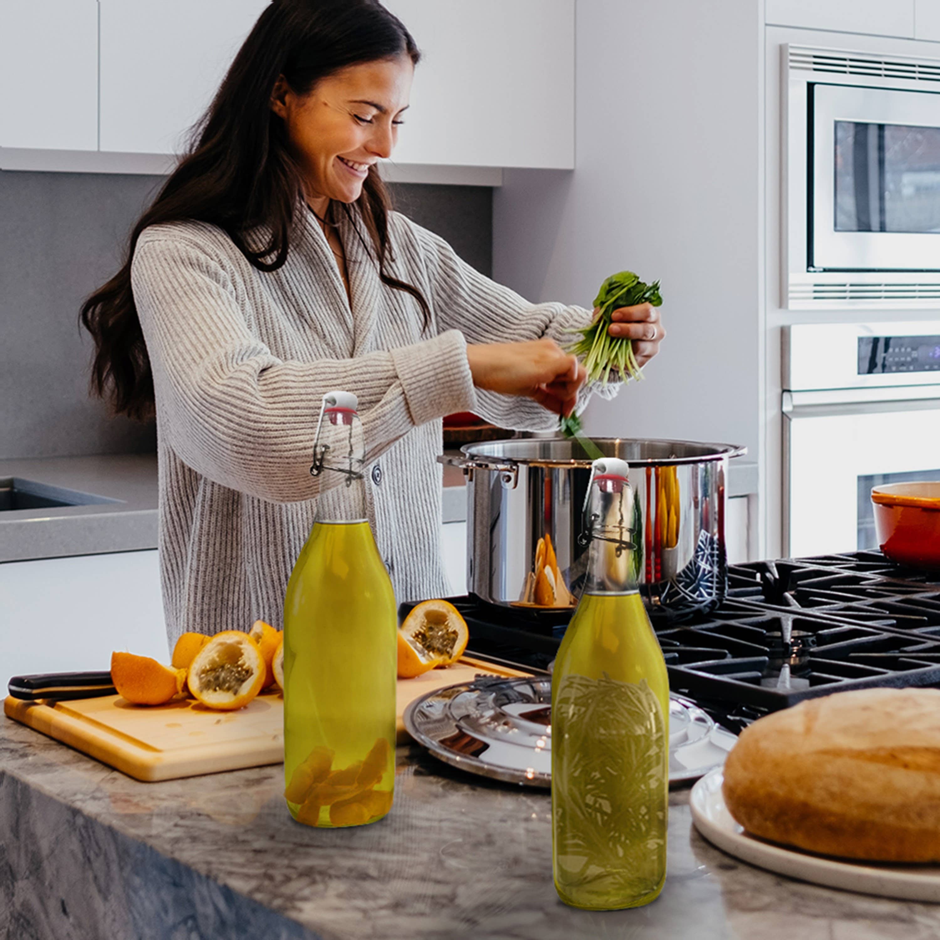 Nevlers - Wholesale Milk/Juice Bottle - Glass Swing Top Bottles - 17 oz. Round Design (Set of 12)3