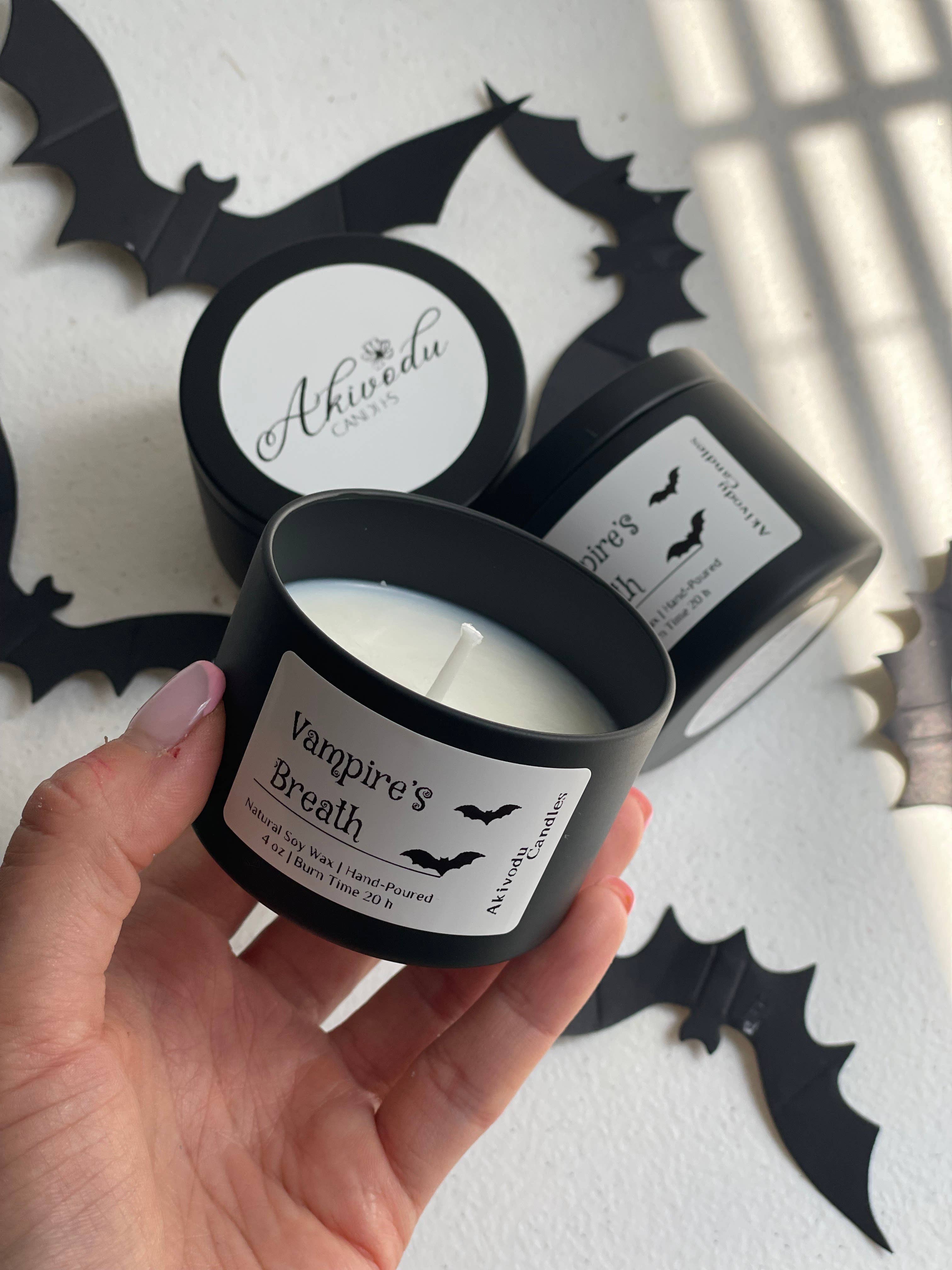 Akivodu Candles - Vendita all'ingrosso Candela in vasetto - Candela di Halloween al Profumo di Vampiro 4 oz - Stoppino in Cotone/Legno3