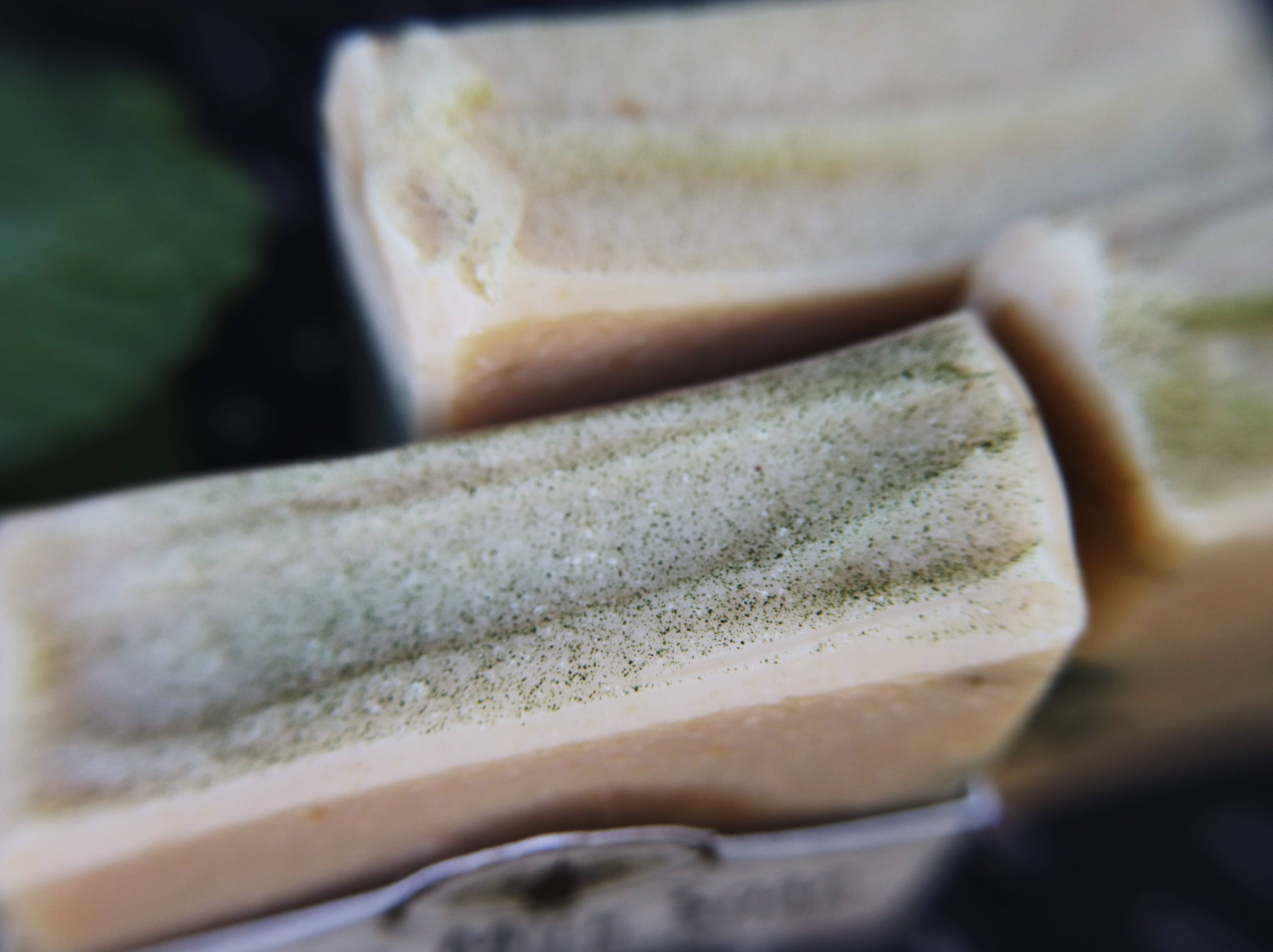 MOTH WOOD - Wholesale Bar Soap - Peppermint Goat Milk Soap3
