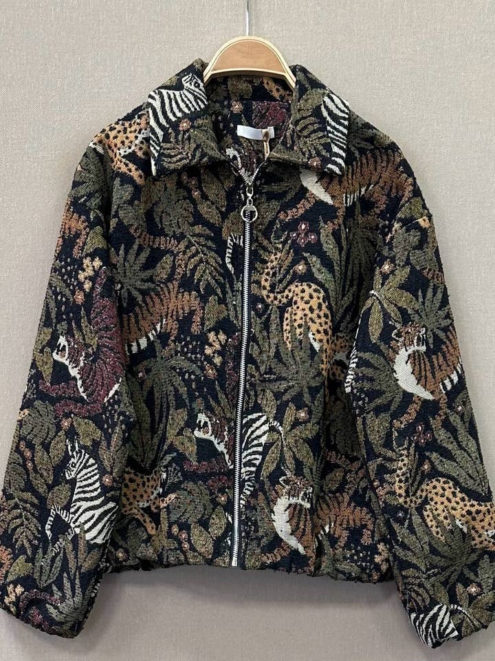 SWEET MAGIC MODA Y COMPLEMENTOS - Wholesale Jacket - Women's - BOMBER JACKET WITH LAPEL1