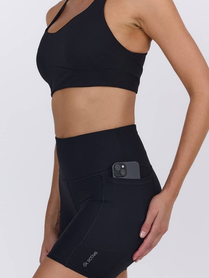 Kerncomfort | Evolve 5" Korte Broek Zwart voor wholesale door DK Active