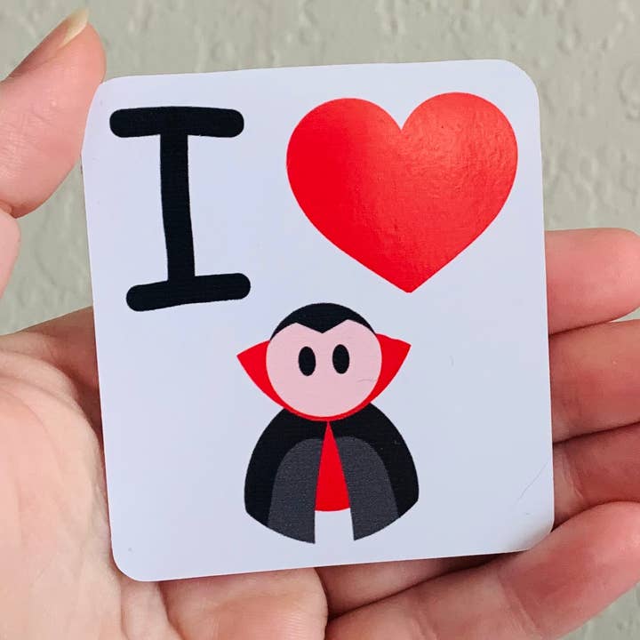 Adesivo/magnete «I Love Vampires», motivo: Hotel Transylvania per la vendita all'ingrosso da parte di Oily Graphic Creations