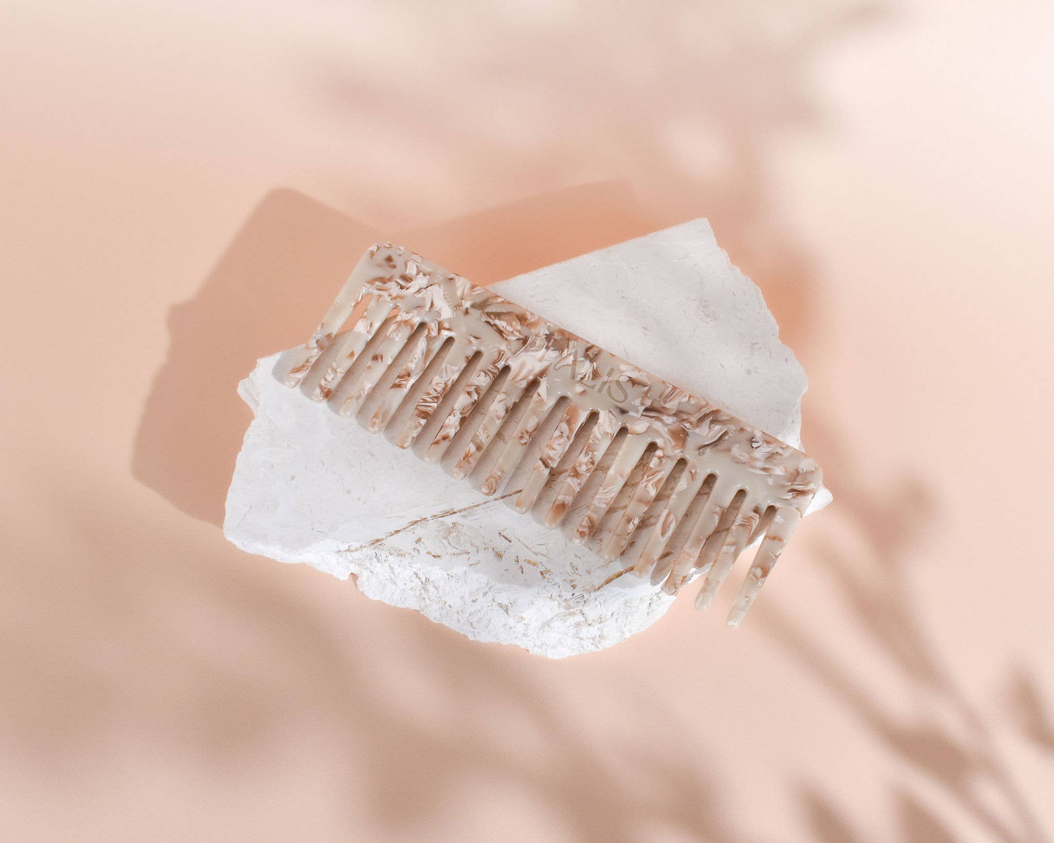 Talis Collection - Wholesale Hair brush/comb - Maisy Hair Comb Wide-Tooth Biodegradable Acetate Eco-Friendly