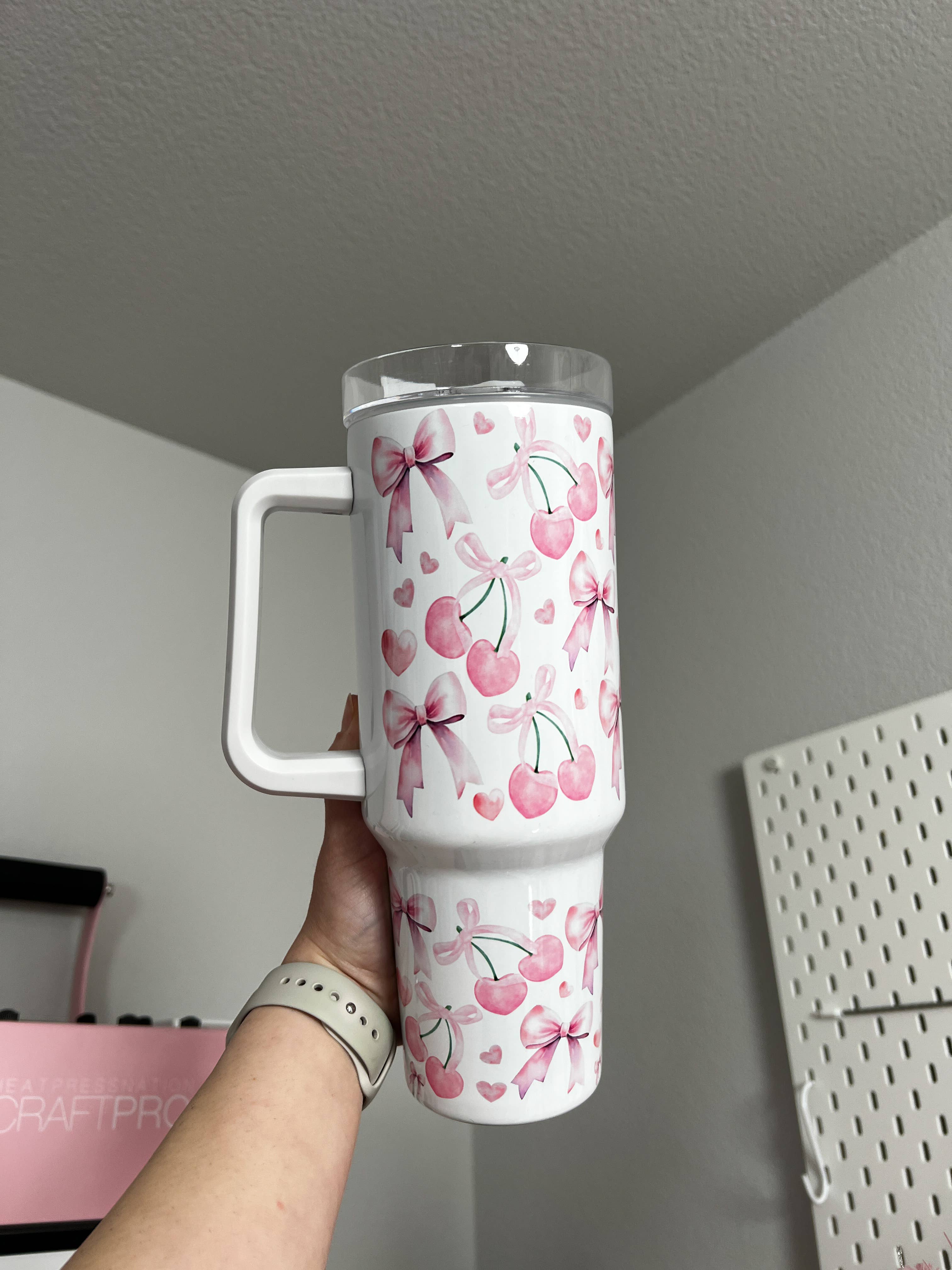 Selena Marie LLC - Wholesale Insulated Mug/Tumbler - Coquette and Hearts 40oz Tumbler Quencher1